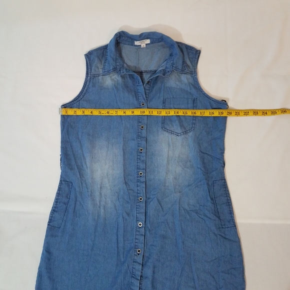 Women's sleeveless blouse dress shirt with pockets - Picture 5 of 8